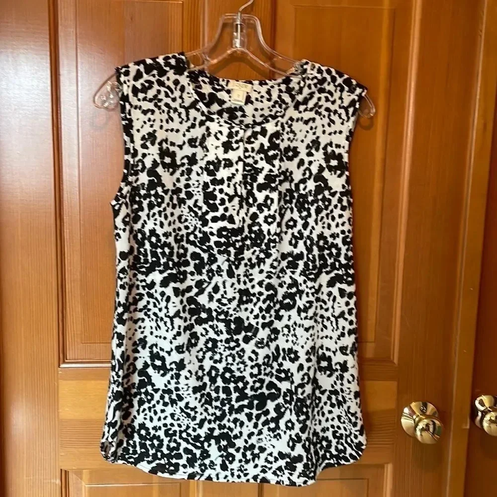 J.CREW black and white woman’s tank top
